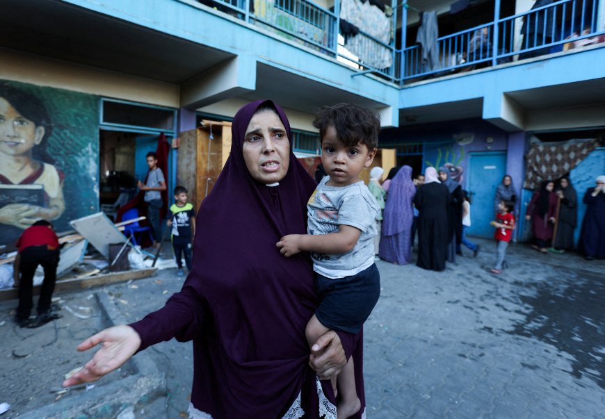 Twelve Killed in Israeli Airstrike on Gaza School, Civil Defense Reports